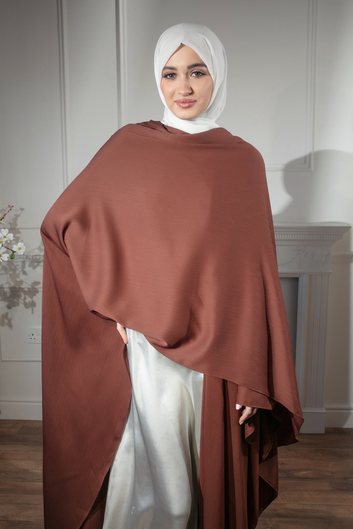 Irani Shawl in Mocha