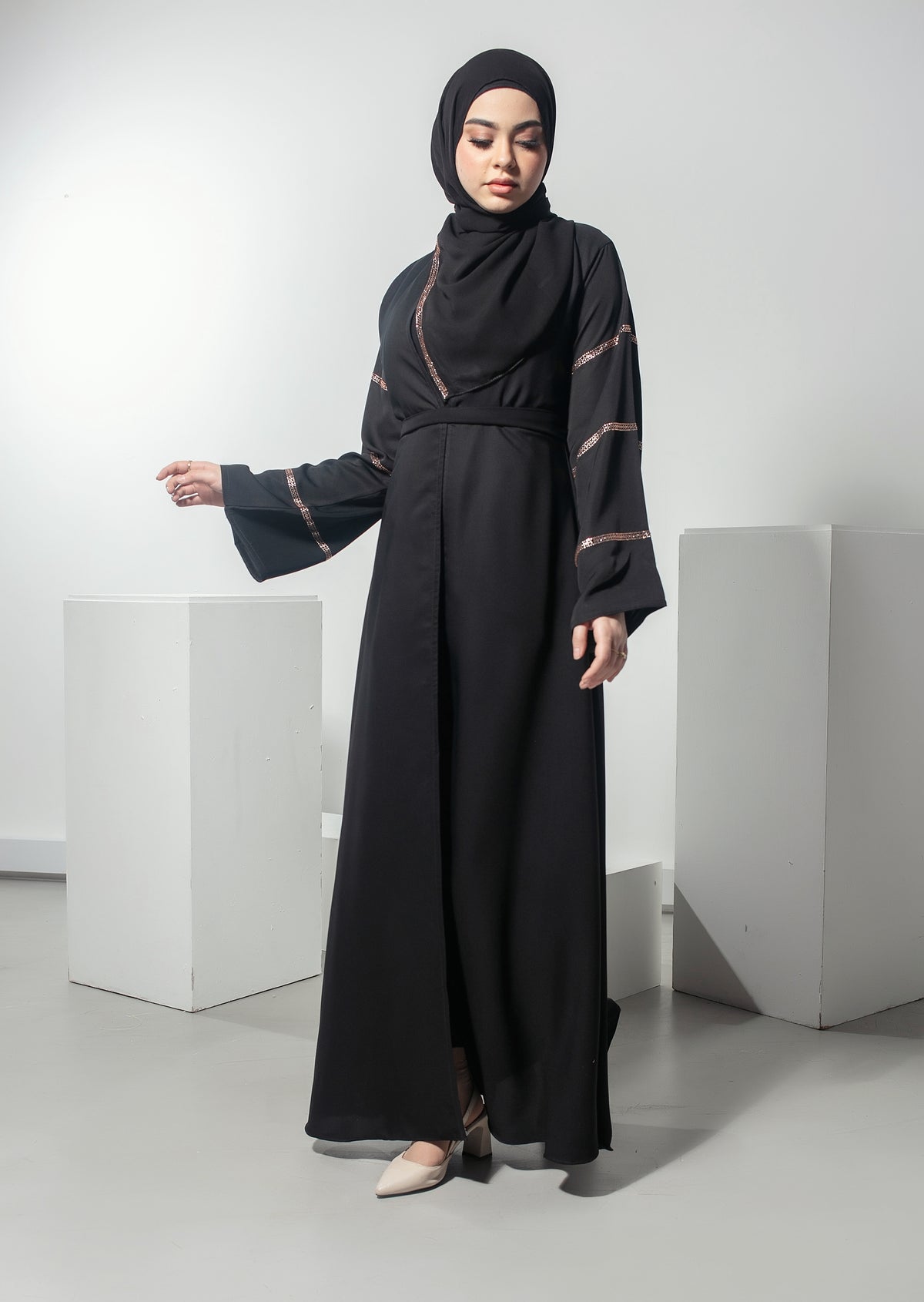 Crystals Abaya