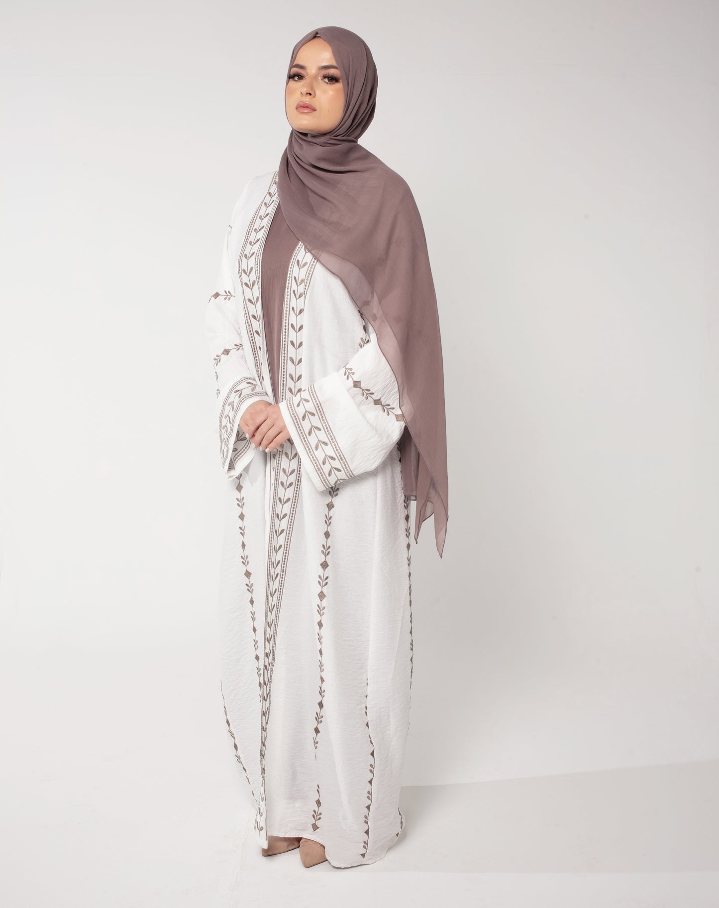 Alina White Open Abaya