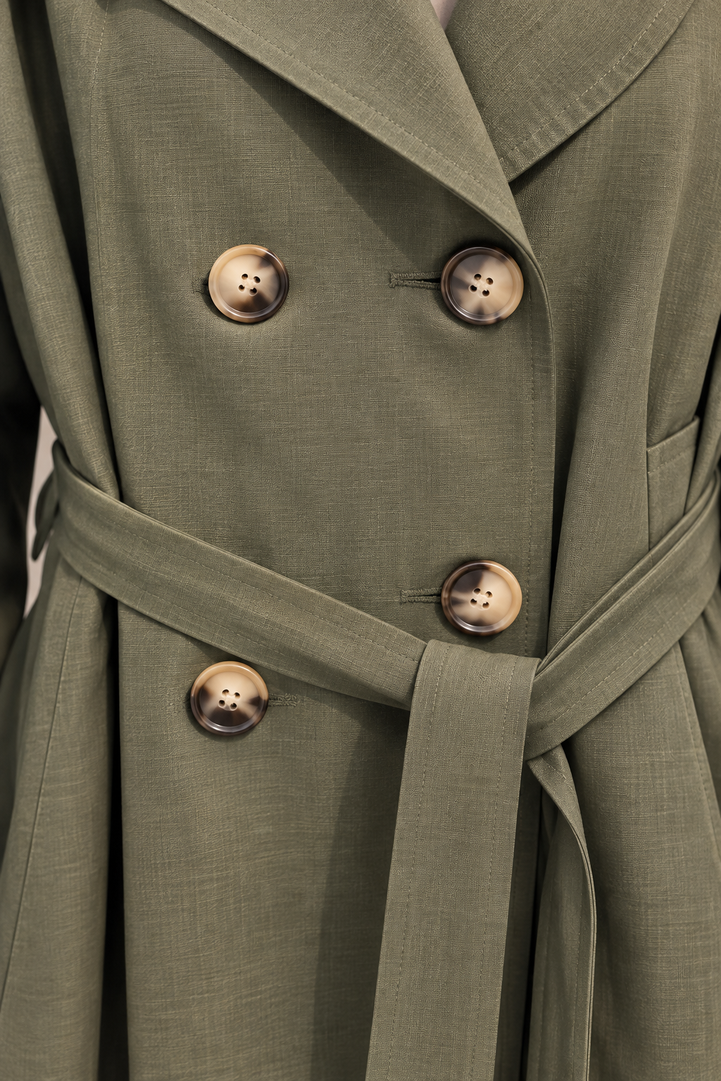 Short trench style