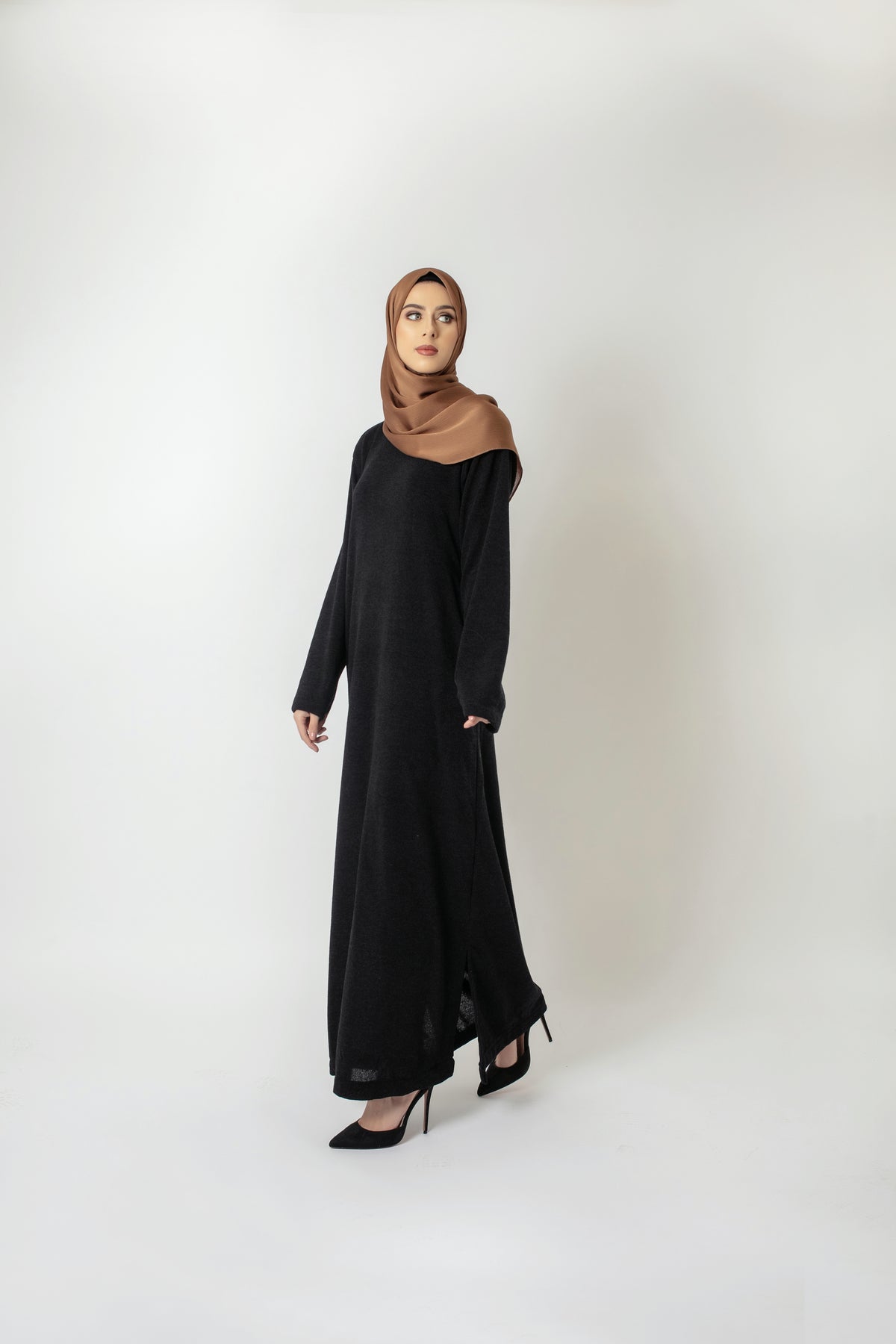Maxi Jumper Dress in Black