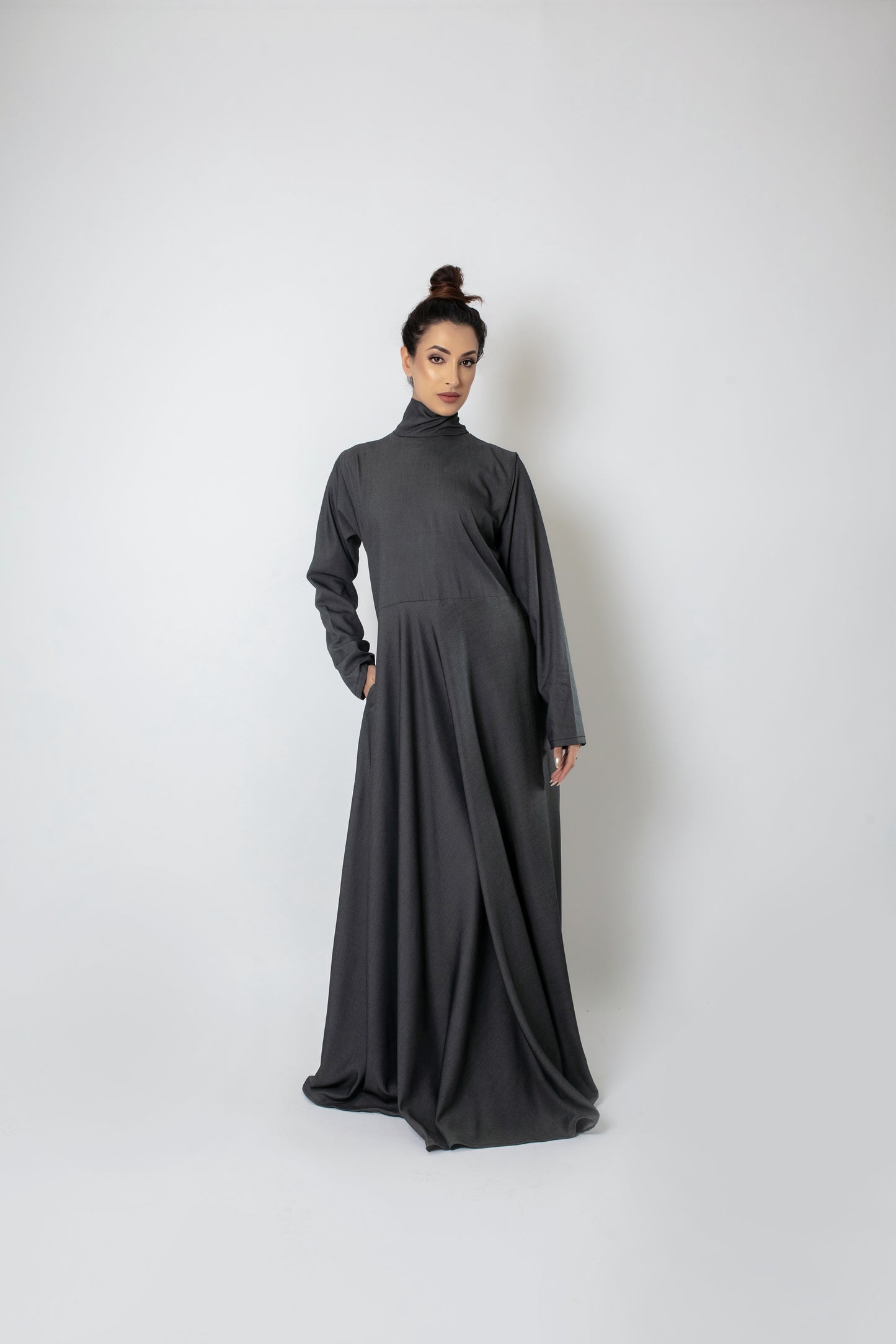 Aliya Maxi Dress in Grey