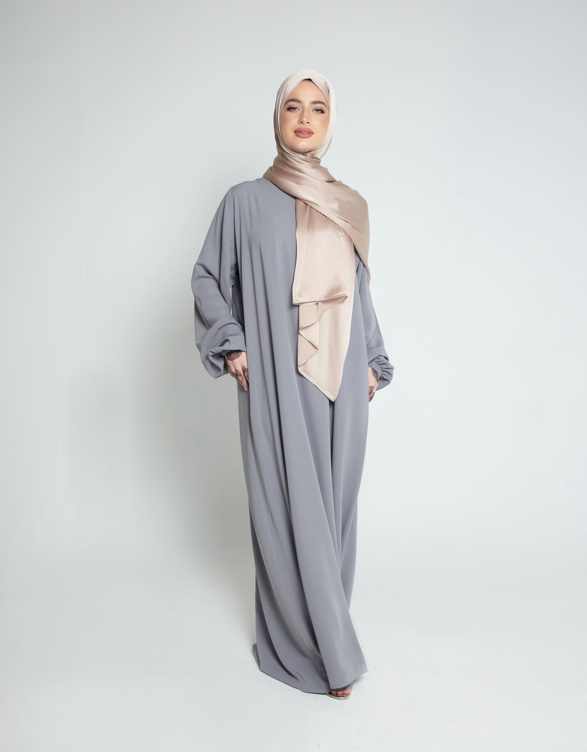 Sultana Plain Abaya in Black